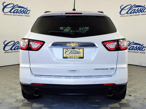 Used 2016 Chevrolet Traverse LTZ FWD image 4