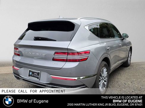 Used 2025 Genesis GV80 2.5T Standard AWD/4WD image 3