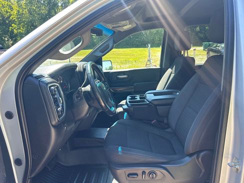 Used 2020 Chevrolet Silverado 2500 LT w/ Convenience Package AWD/4WD image 8