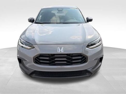 Used 2024 Honda HR-V Sport image 3