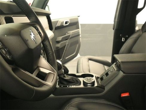 New 2026 Ford Bronco Outer Banks image 19