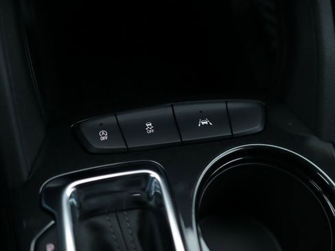 New 2026 Chevrolet TrailBlazer LT w/ LT Cold Weather Package FWD image 16