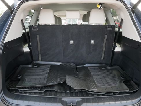 Used 2024 Toyota Grand Highlander AWD image 18