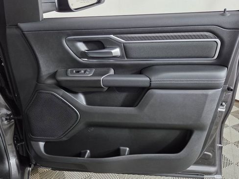 New 2026 RAM 1500 4x4 Crew Cab image 31