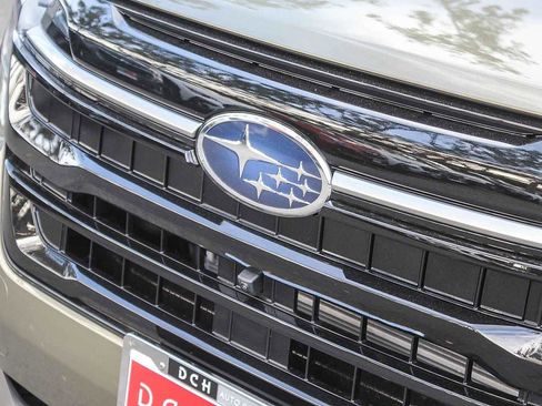 New 2025 Subaru Forester Touring image 9