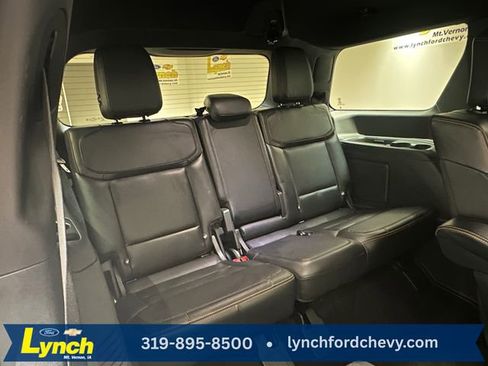 Used 2025 Ford Expedition Tremor image 23