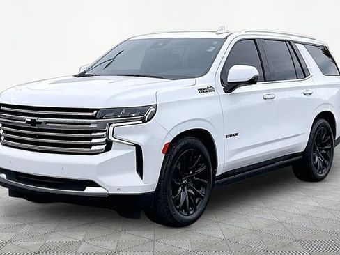 Used 2023 Chevrolet Tahoe High Country AWD/4WD image 3