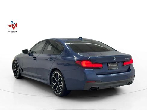 Used 2022 BMW 530i w/ M Sport Package image 4