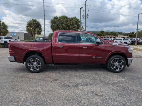 Used 2019 RAM 1500 Limited RWD image 3