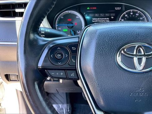 Used 2021 Toyota Venza Limited w/ Carpet Mat Package (TMS) AWD/4WD image 18
