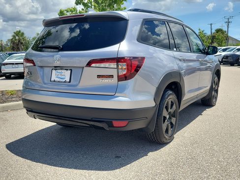 Used 2022 Honda Pilot TrailSport image 6