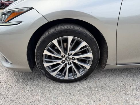 Used 2020 Lexus ES 350 w/ Premium Package FWD image 9