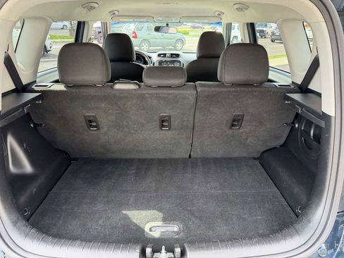 Used 2018 Kia Soul + FWD image 14