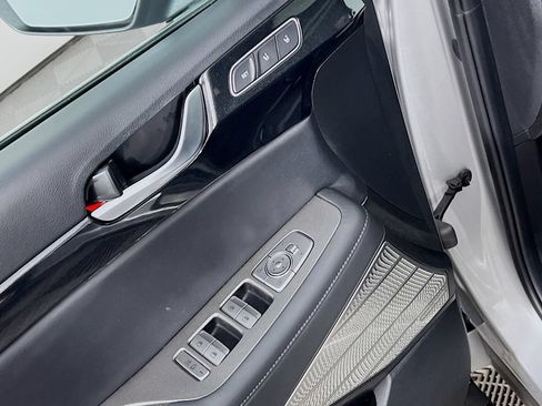 Used 2022 Hyundai Palisade Limited AWD/4WD image 16