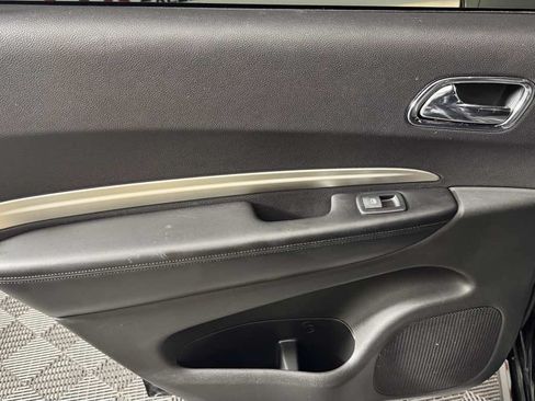 Used 2017 Dodge Durango GT w/ Premium Group RWD image 26