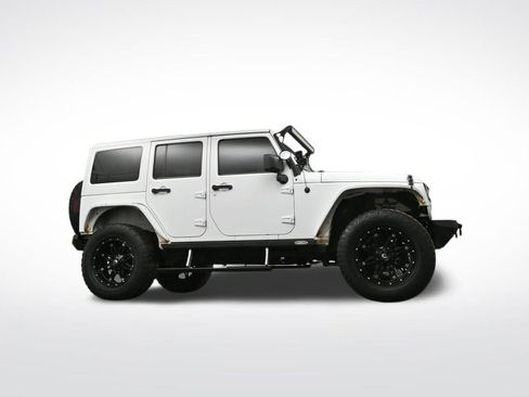 Used 2014 Jeep Wrangler Unlimited Sahara w/ Dual Top Group image 36