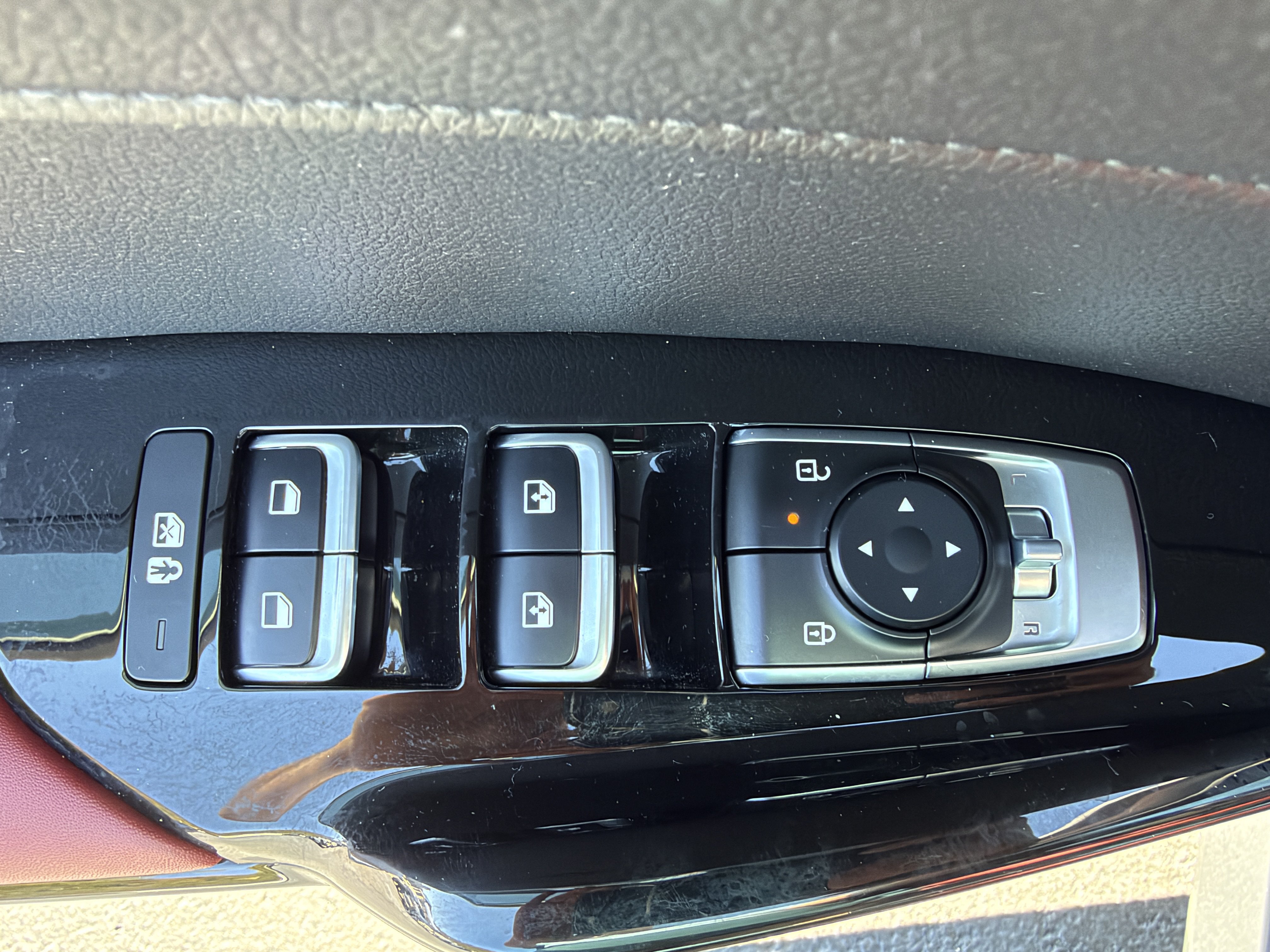 Used 2025 Kia K5 GT-Line w/ GT-Line Premium Package AWD/4WD image 9