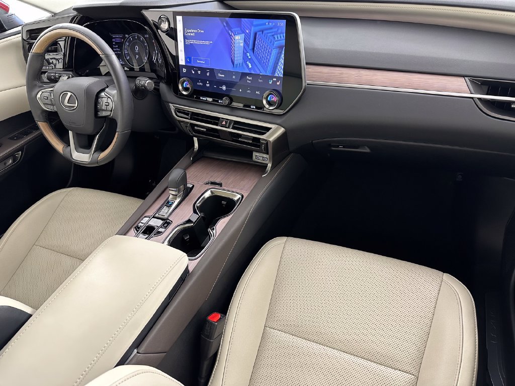 Used 2024 Lexus RX 350 Premium w/ Accessory Package (Z1) AWD/4WD image 38
