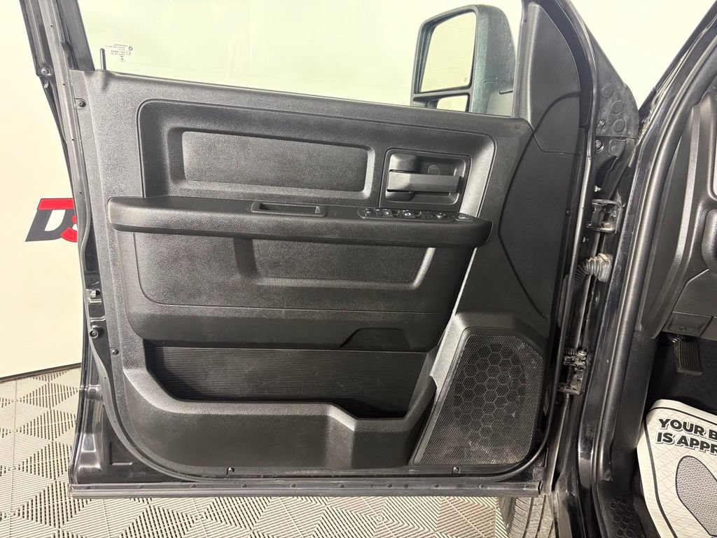 Used 2024 RAM 3500 Tradesman AWD/4WD image 14