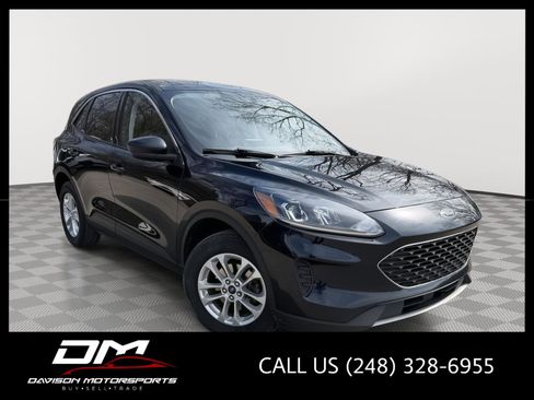 Used 2021 Ford Escape SE w/ Convenience Package image 1