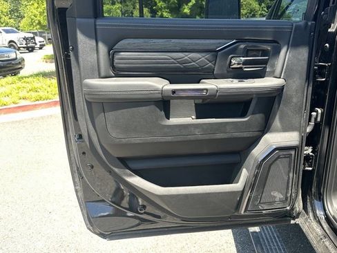 New 2026 RAM 3500 Limited AWD/4WD image 19