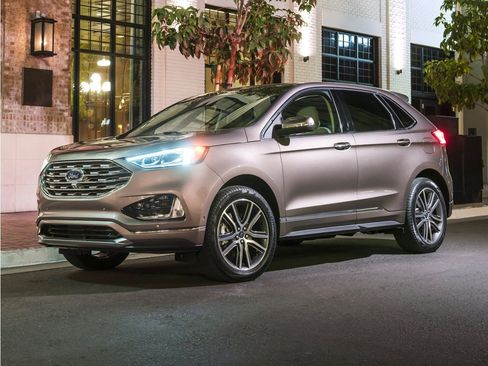 Used 2019 Ford Edge Titanium w/ Equipment Group 301A AWD/4WD image 1
