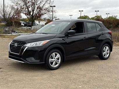 Certified 2025 Nissan Kicks Play S