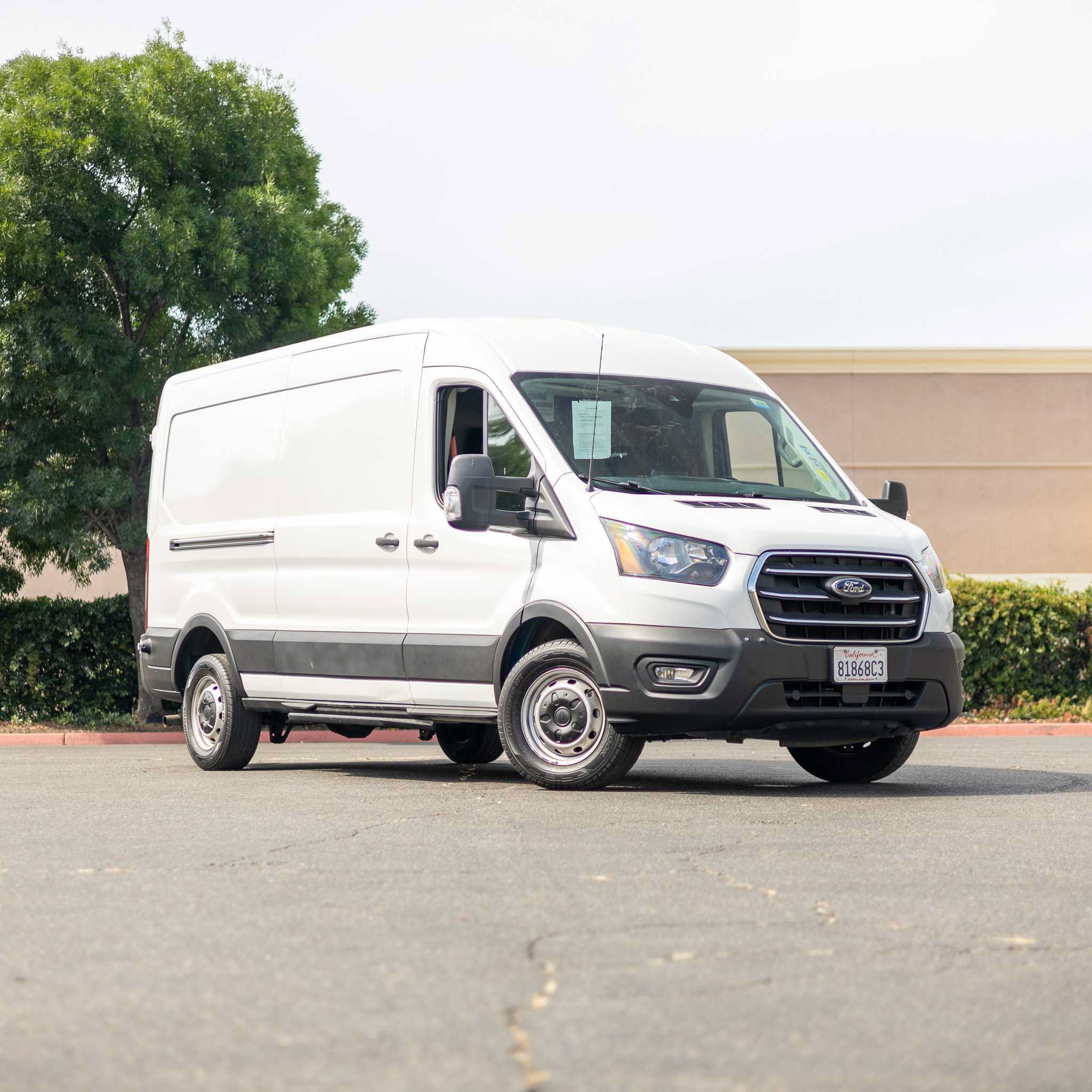 Used 2020 Ford Transit 250 Medium Roof RWD image 1