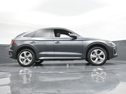 Used 2024 Audi Q5 2.0T Premium Plus w/ Premium Plus Package image 29