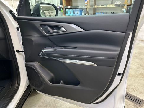 New 2026 Chevrolet Traverse LT image 28