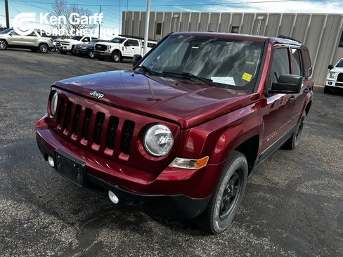 Used 2017 Jeep Patriot Sport image 1