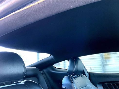 Used 2020 Ford Mustang GT Premium w/ GT Performance Package RWD image 21