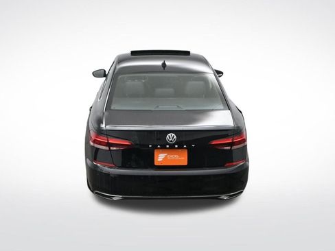 Used 2020 Volkswagen Passat 2.0T SEL image 44