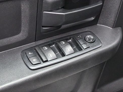 Used 2015 RAM 1500 Tradesman w/ Popular Equipment Group AWD/4WD image 10