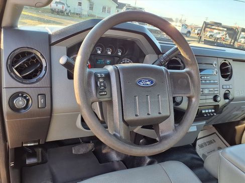 Used 2015 Ford F350 XL w/ Power Equipment Group image 3