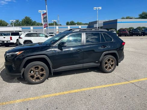 Used 2025 Toyota RAV4 Woodland Edition w/ Weather Package AWD/4WD image 36