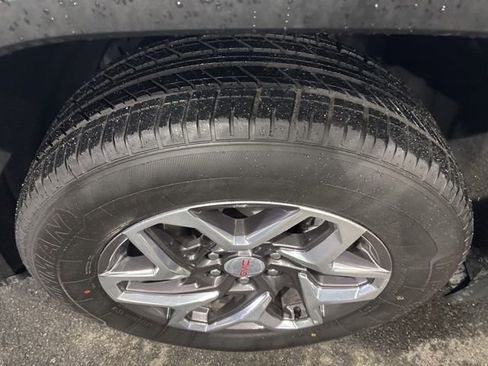 Certified 2023 GMC Sierra 1500 SLT w/ SLT Premium Package image 41