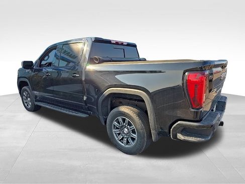 Used 2024 GMC Sierra 1500 AT4 w/ Technology Package AWD/4WD image 32