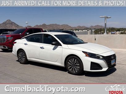 Used 2025 Nissan Altima 2.5 SV