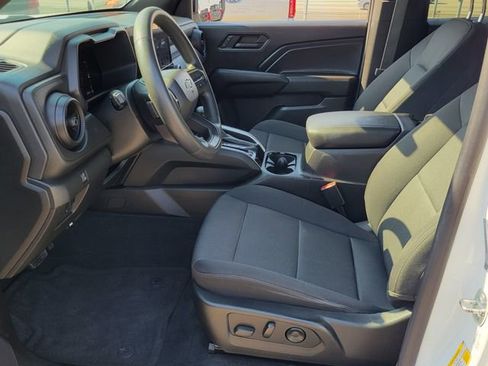 Used 2023 Chevrolet Colorado Trail Boss w/ Advanced Trailering Package image 5