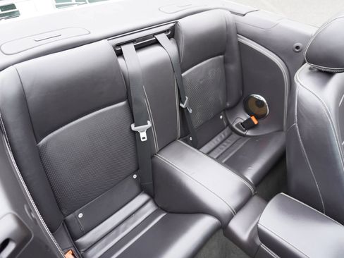 Used 2010 Jaguar XKR R RWD image 15