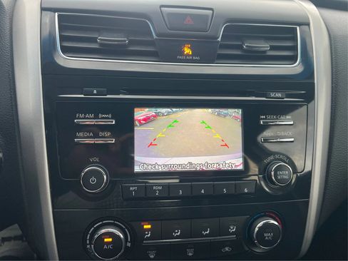 Used 2014 Nissan Altima 2.5 S w/ Sport Value Package FWD image 27