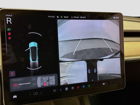 Used 2022 Tesla Model Y Long Range image 23