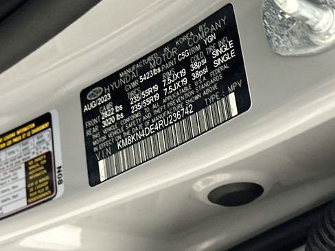 Used 2024 Hyundai Ioniq 5 SEL image 12