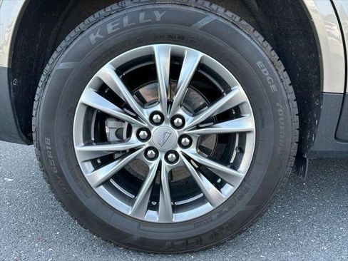 Used 2023 Cadillac XT5 Premium Luxury AWD/4WD image 21