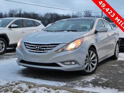 Used 2012 Hyundai Sonata Limited w/ Navigation Pkg