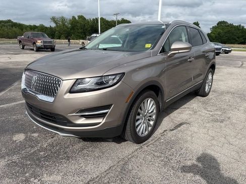 Used 2019 Lincoln MKC Premiere image 1
