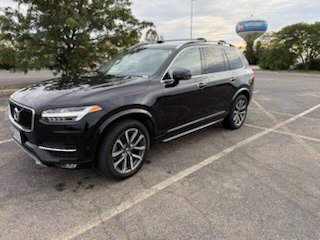Used 2017 Volvo XC90 T6 Momentum AWD/4WD image 1