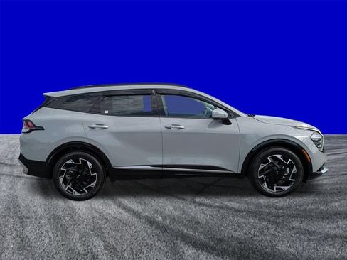 Used 2025 Kia Sportage SX FWD image 3