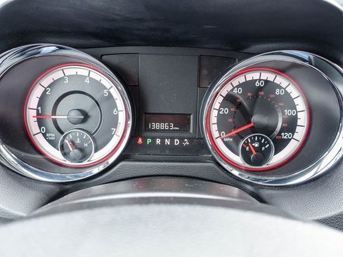 Used 2016 Dodge Grand Caravan SE w/ Quick Order Package 29E SE image 3